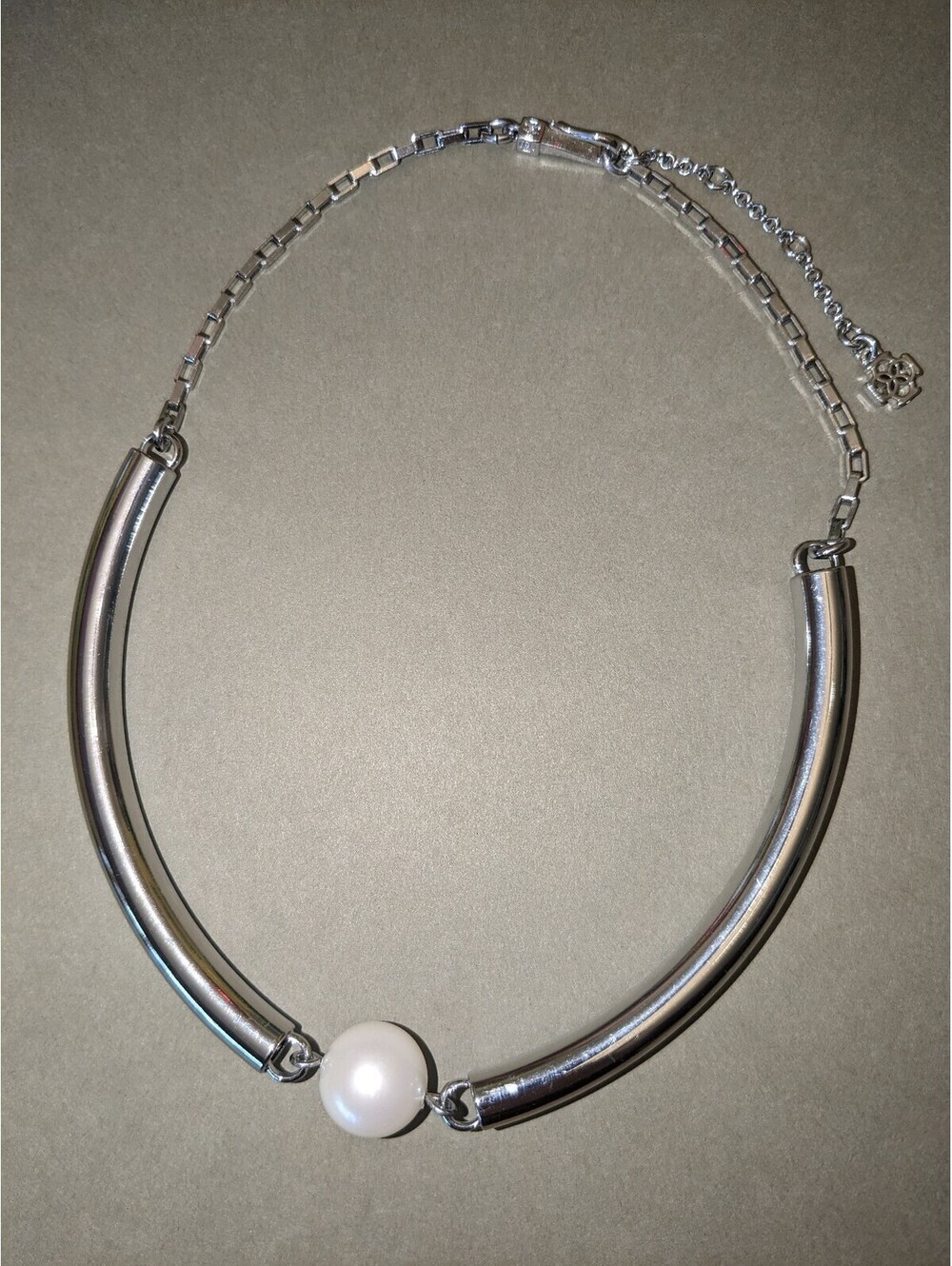 Kendra Scott silver tone curved bar necklace with pearl accent